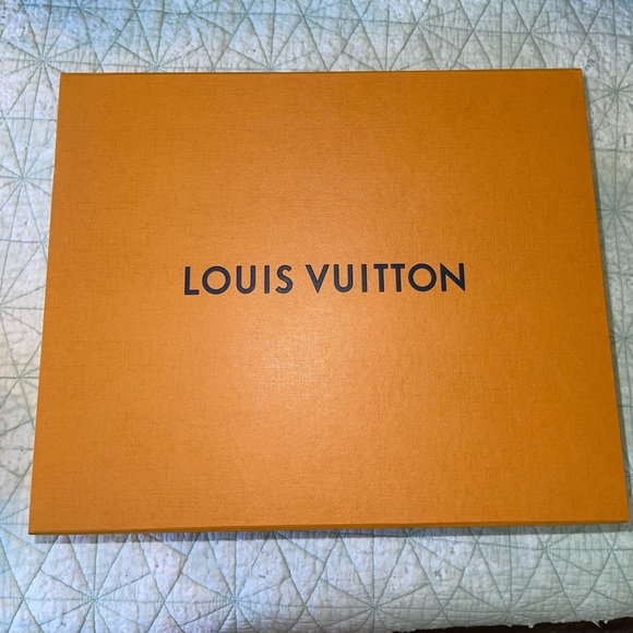 Louis Vuitton MM Noir - Picture 6 of 6